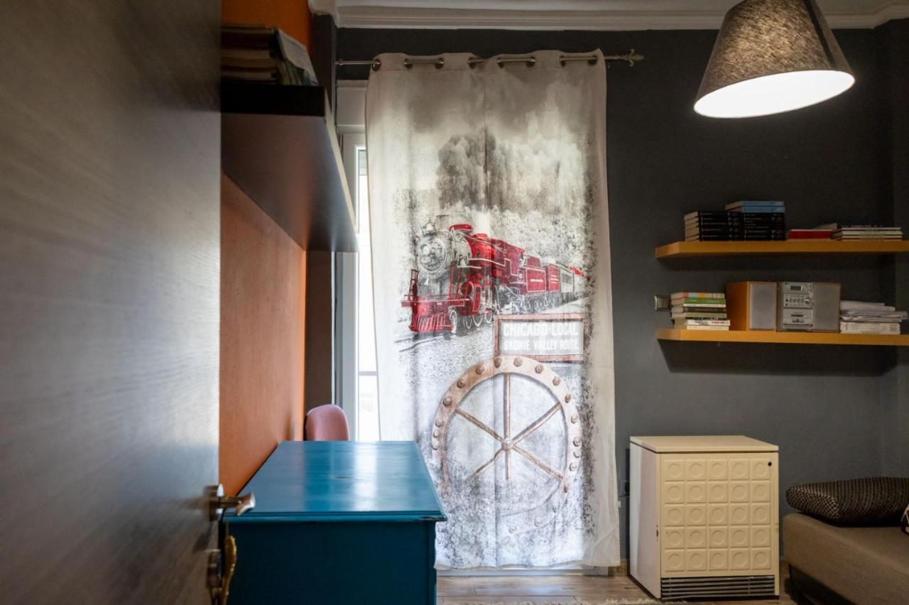 Art House Apartment Drama Ngoại thất bức ảnh